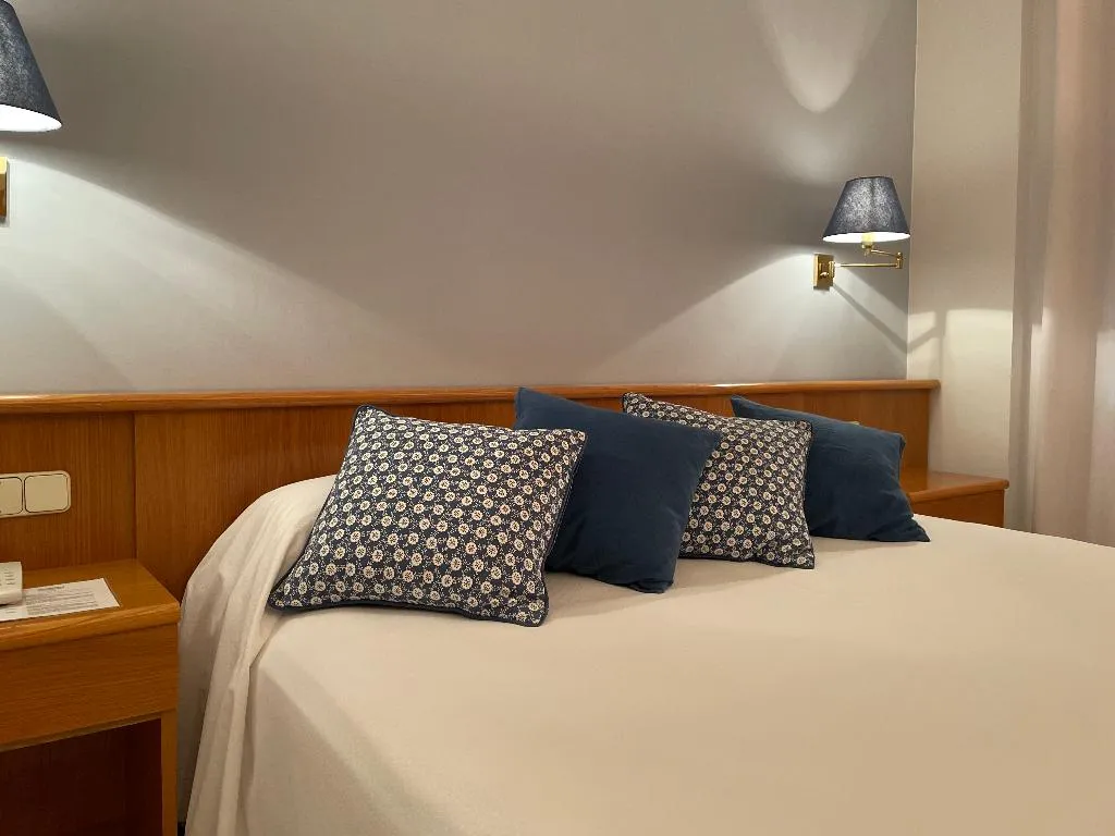 Double or Twin SUPERIOR Room, Bon Retorn, Costa Brava