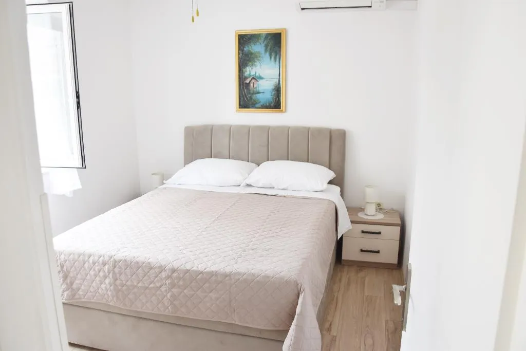 APARTMENT CAPACITY 6 TWO BEDROOMS Room, Vulicevic Apartmani, Dubrovnik