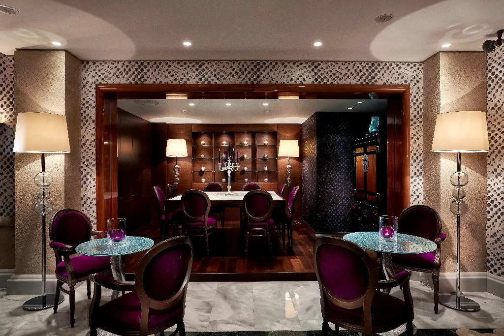 Bar, Rodos Park Hotel, Rhodes