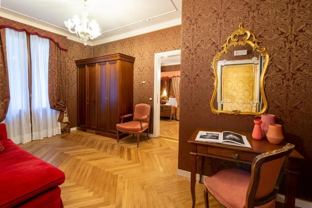 SUITE STANDARD Room, Antico Doge - a Member of Elizabeth Hotel, Venice