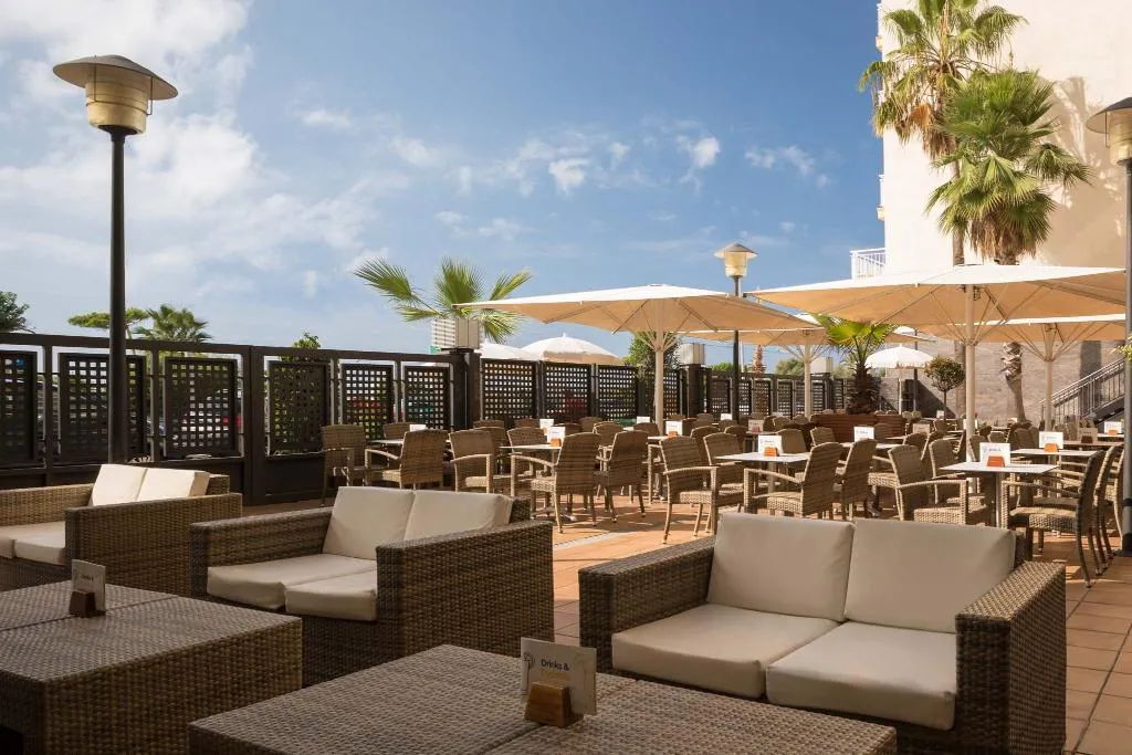 Terrace, htop Pineda Palace - Adults Only, Costa Brava