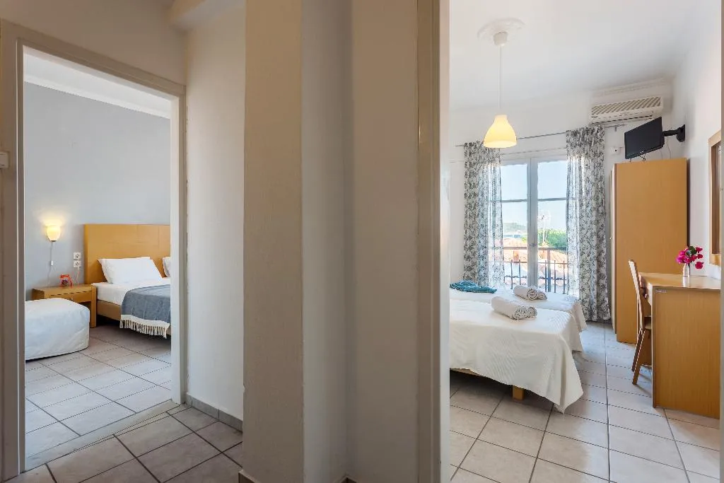 APARTMENT CAPACITY 4 Room, Argo, Skiathos