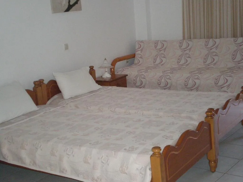 Room, 75 Steps Taverna And Accomodation, Corfu