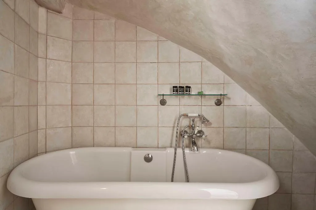JUNIOR SUITE STANDARD Room, Anassa Estate Cultural Heritage, Crete