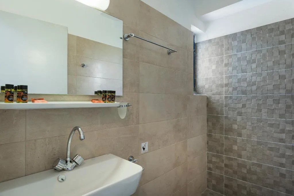 APARTMENT SEA VIEW THREE BEDROOMS Room, Esplanade Apartments, Crete