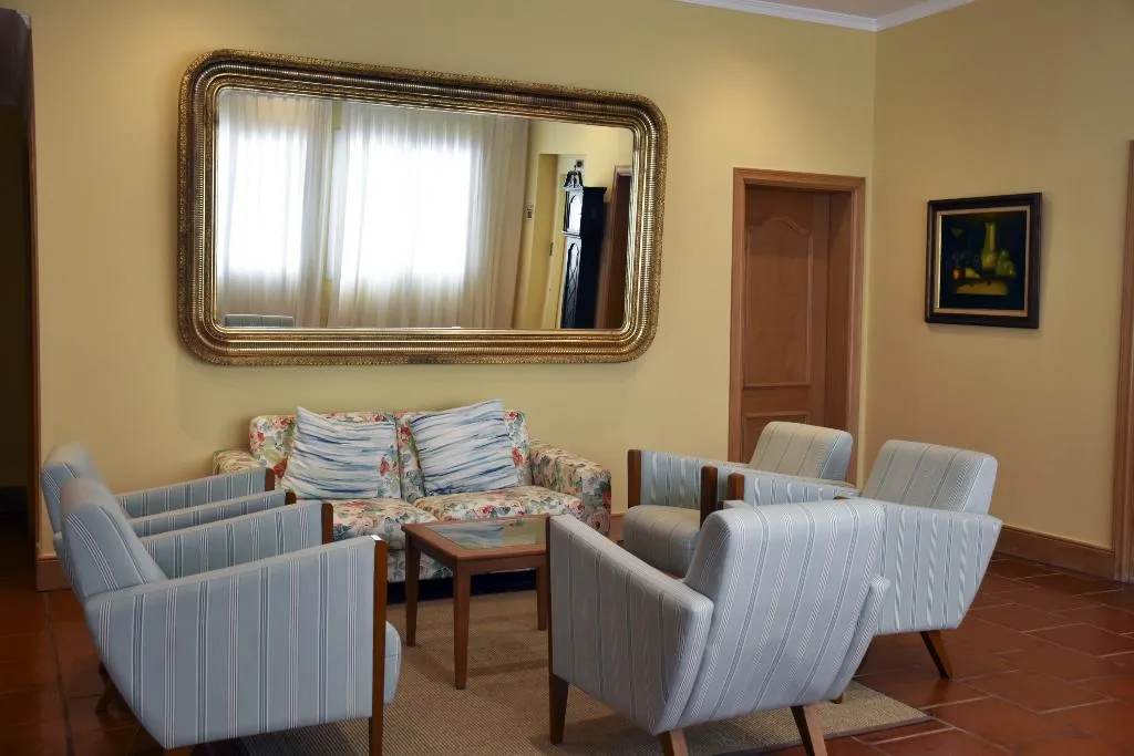 Lobby, O Colmo, Madeira