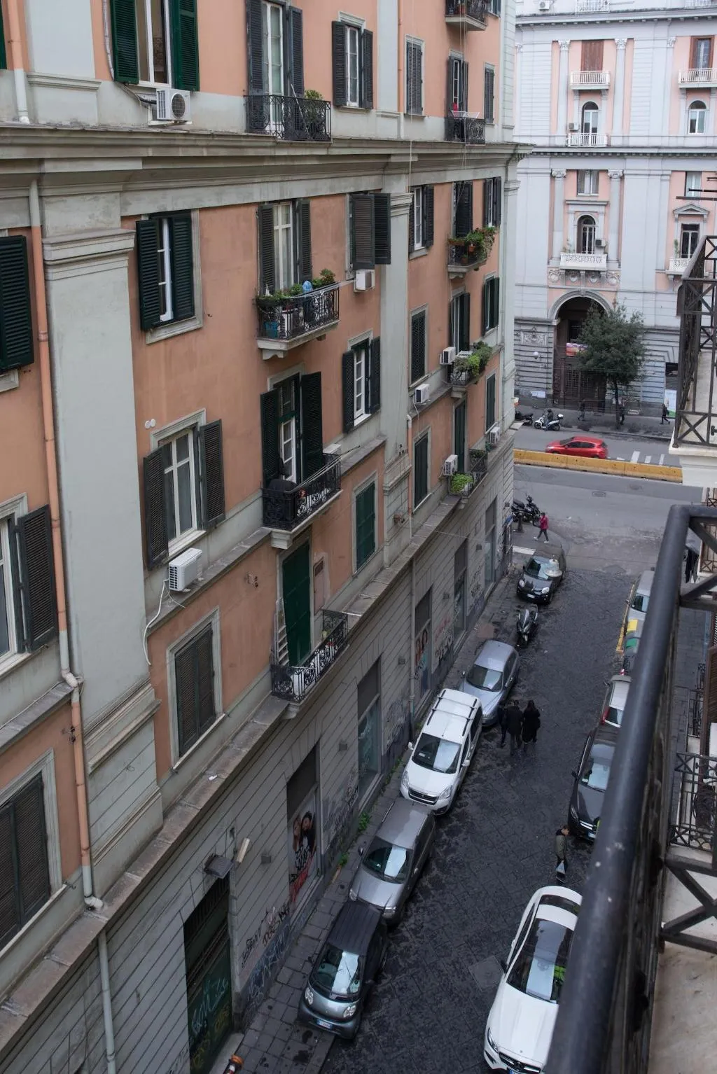 General view, Twice Naples, Naples