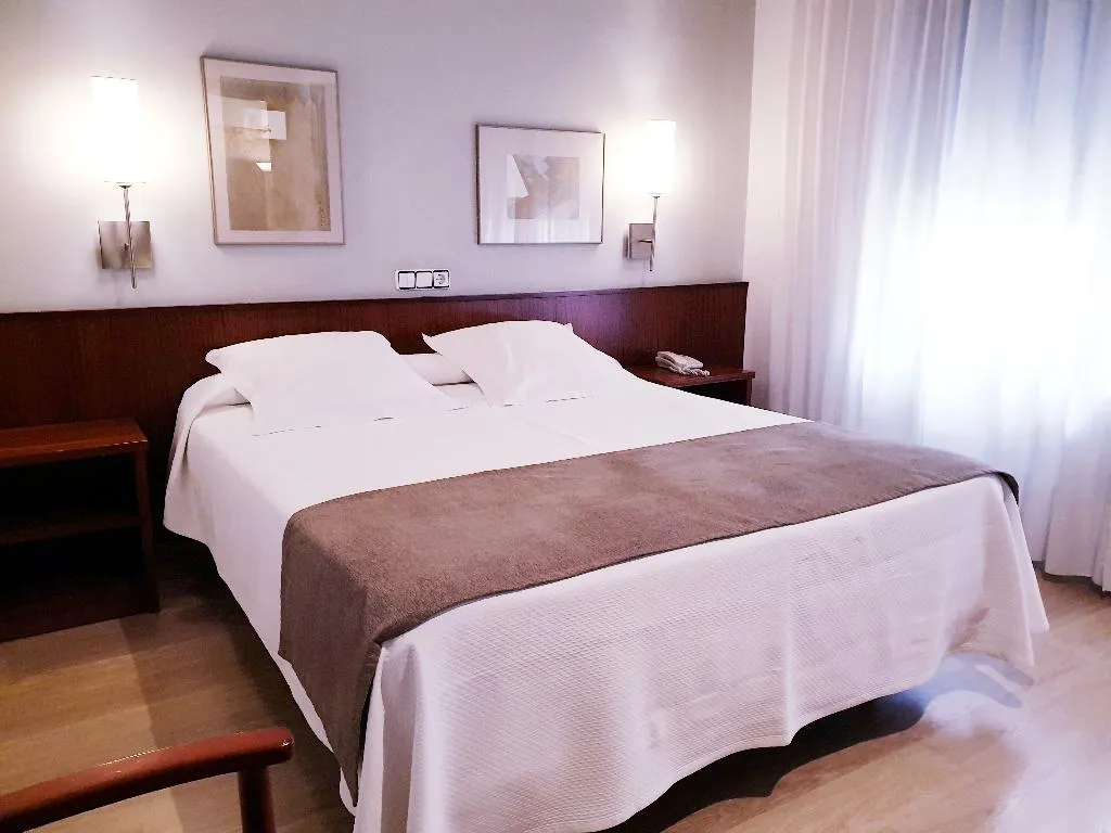 Double or Twin SUPERIOR Room, Peninsular, Costa Brava