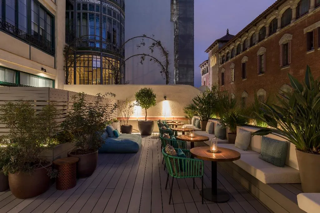 Terrace, Be Mate Paseo de Gracia, Barcelona