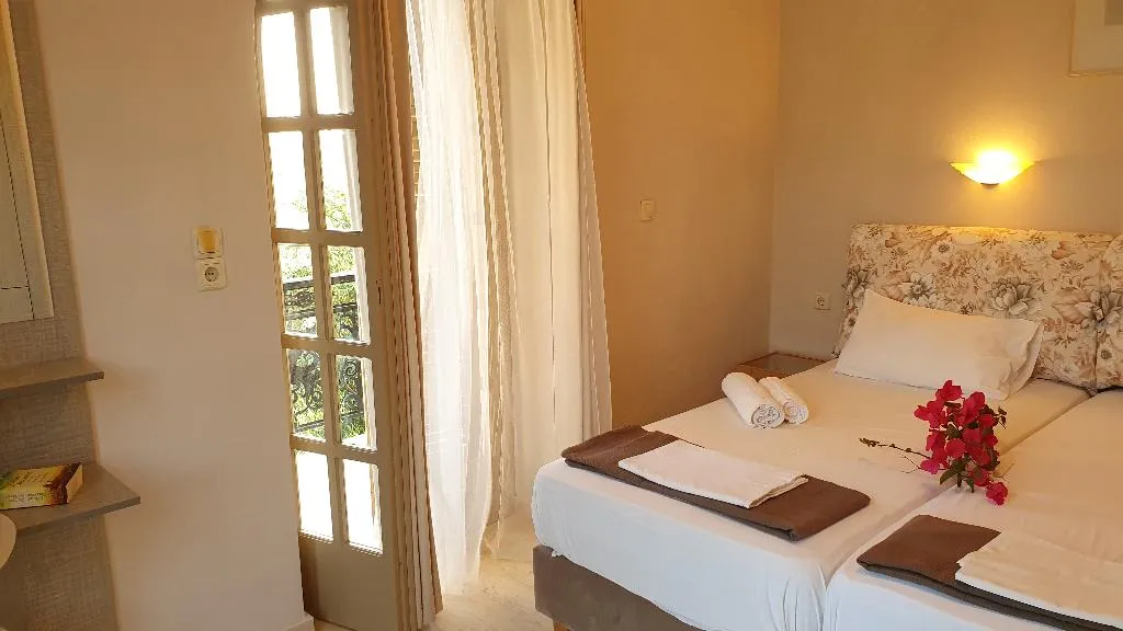 Room, Nikas Rooms & Apartments, Kalamata