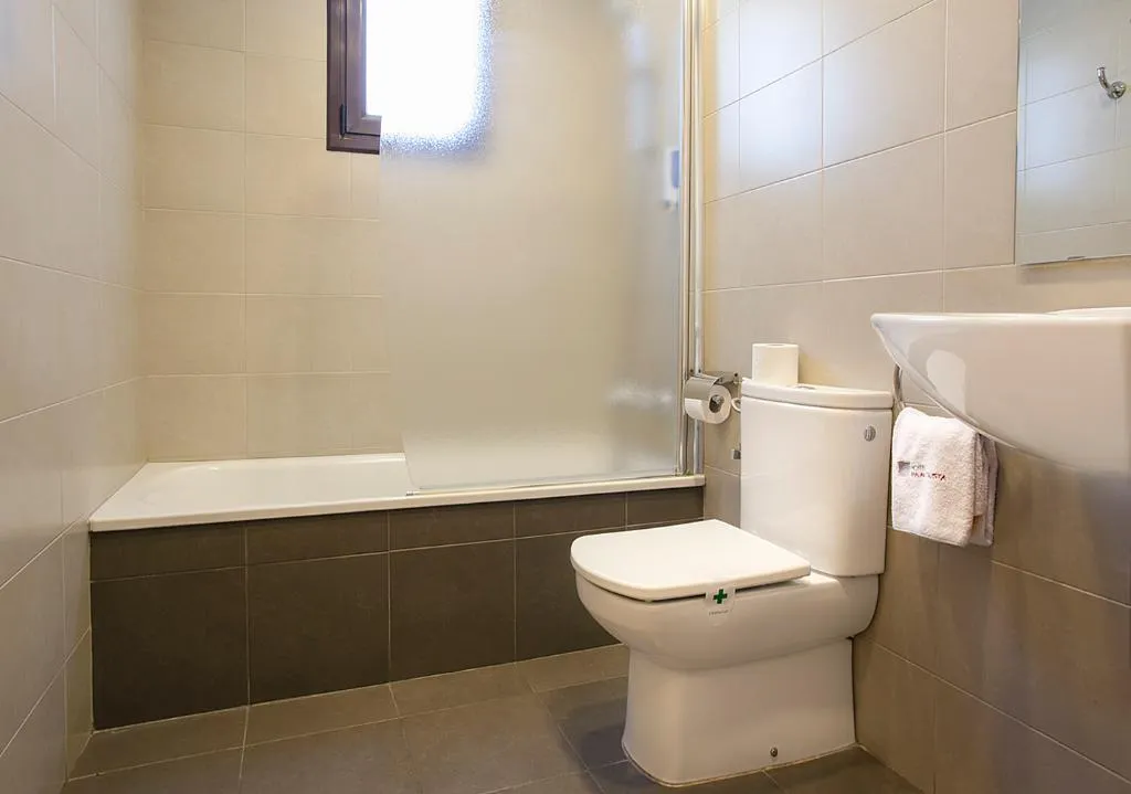 SINGLE STANDARD Room, Via Augusta, Barcelona