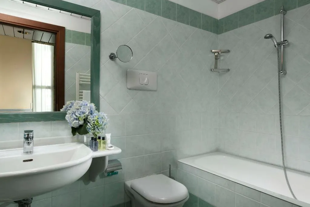 VILLA SUPERIOR CAPACITY 3 Room, UNA HOTELS Naxos Beach Sicilia, Catania
