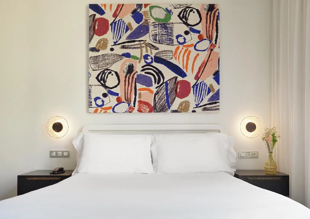 DOUBLE SINGLE USE STANDARD Room, H10 Casanova, Barcelona