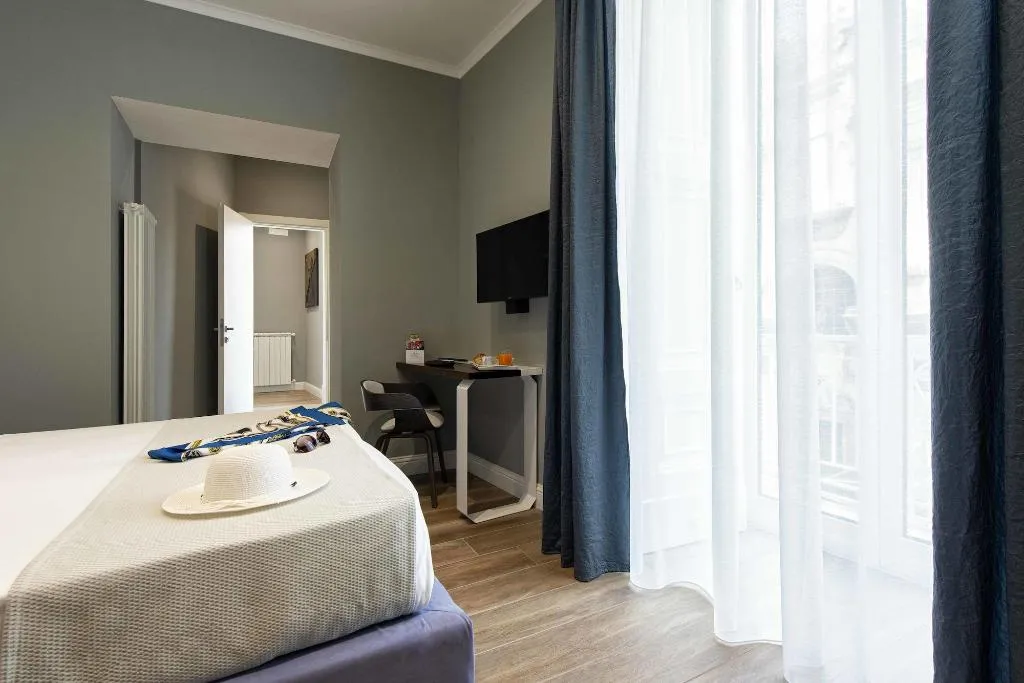 Room, Dante Maison De Luxe, Naples