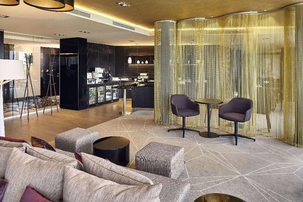 Lobby, Hilton Tallinn Park, Tallinn