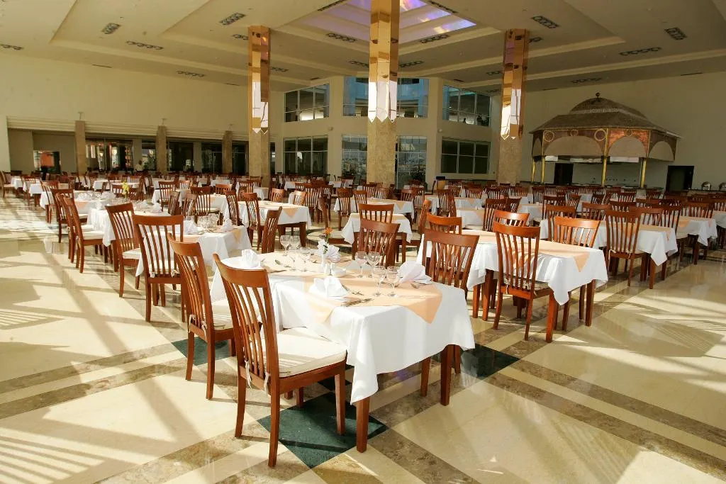 Restaurant, Royal Pharaoh Resort & Aqua Park, Red Sea Riviera