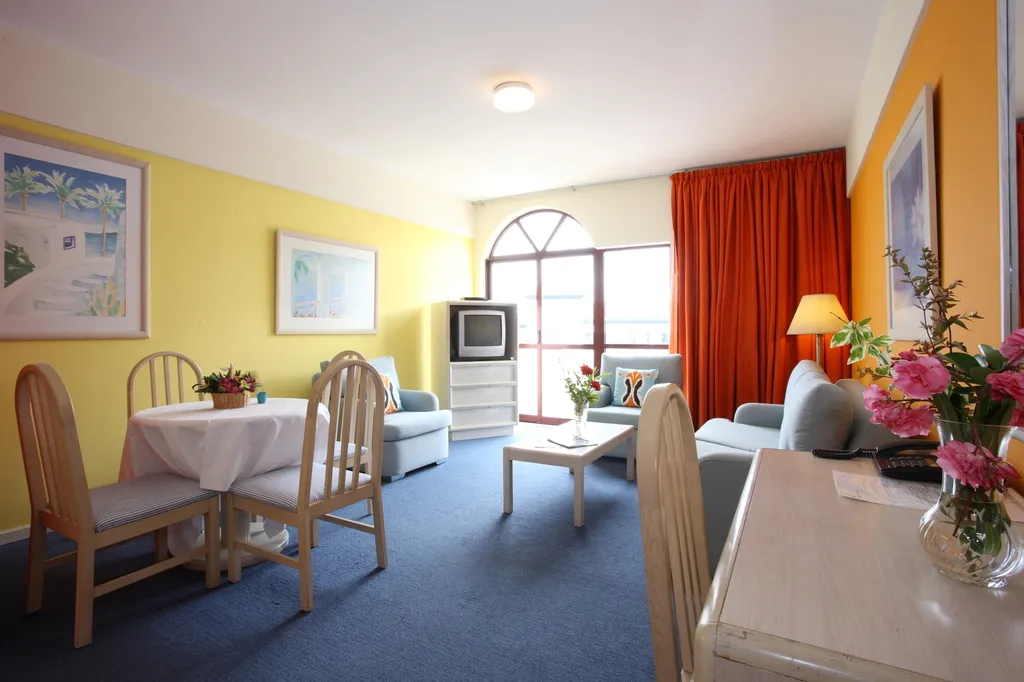 JUNIOR SUITE SEA VIEW WITH BALCONY Room, Canico Bay Club, Madeira