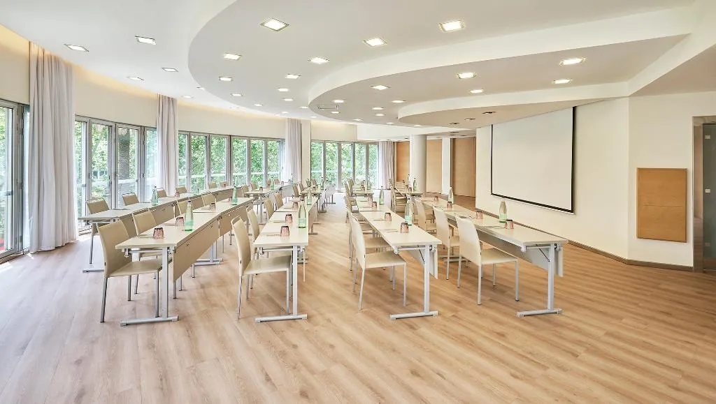 Conferences, Hesperia Presidente, Barcelona