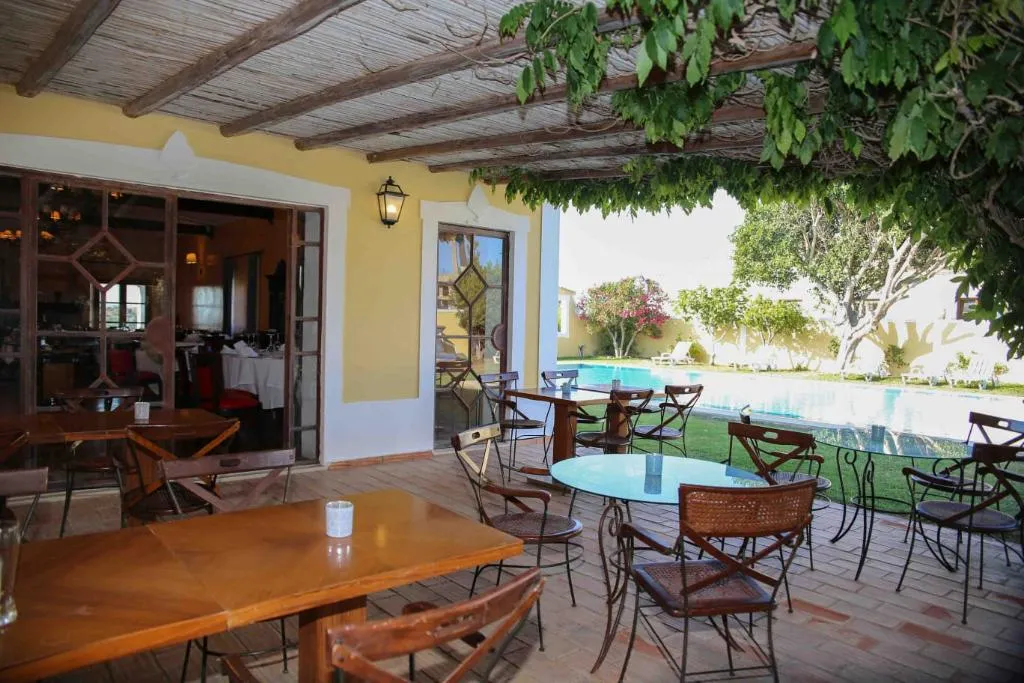 Restaurant, Porto Dona Maria, Algarve