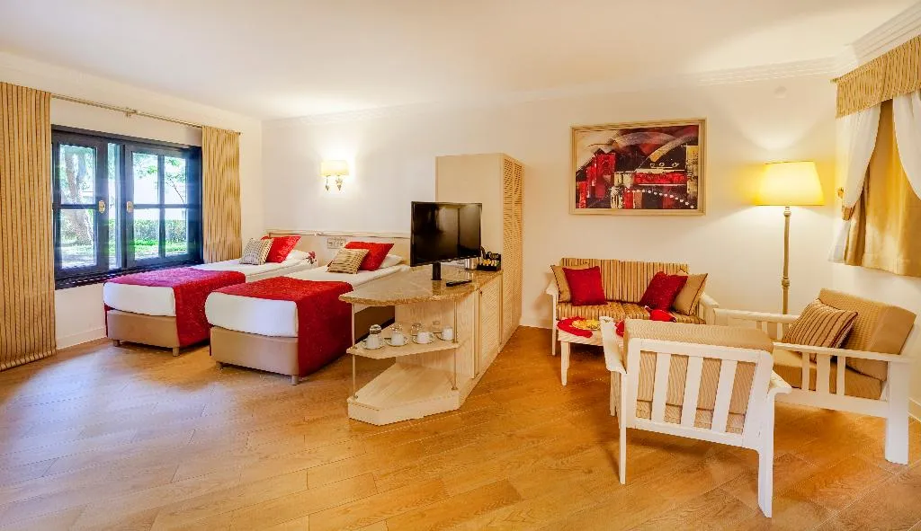 FAMILY ROOM CLUB Room, Sunrise Resort Hotel, Antalya
