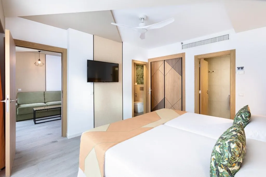 FAMILY ROOM ONE BED Room, Hotel Riu Buenavista - All Inclusive, Tenerife