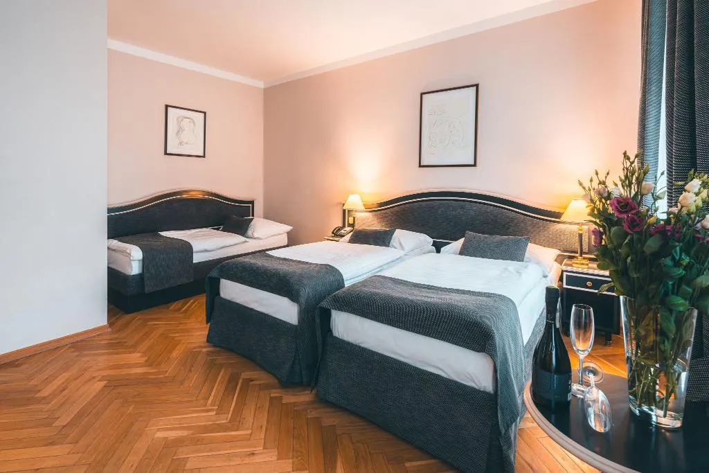 TRIPLE STANDARD Room, Elysee Hotel Prague, Prague