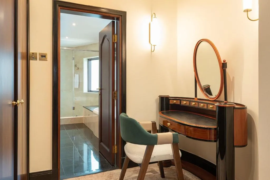 Room, Majestic Cove Hotel, Dubai