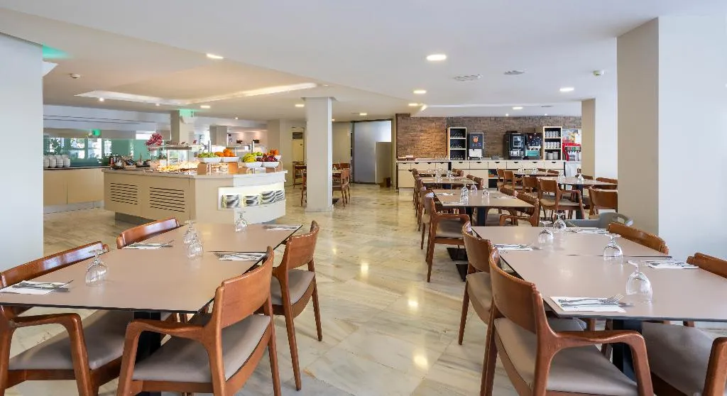 Restaurant, Leonardo Royal Htl Mallorca Palmanova Bay, Majorca
