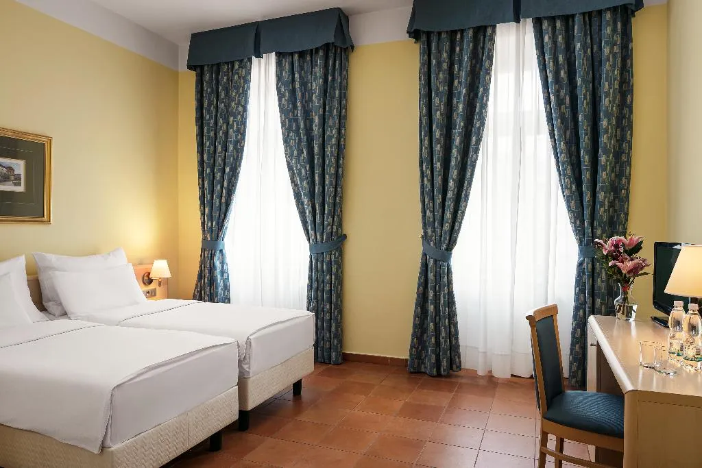 TRIPLE STANDARD Room, Caesar Prague, Prague