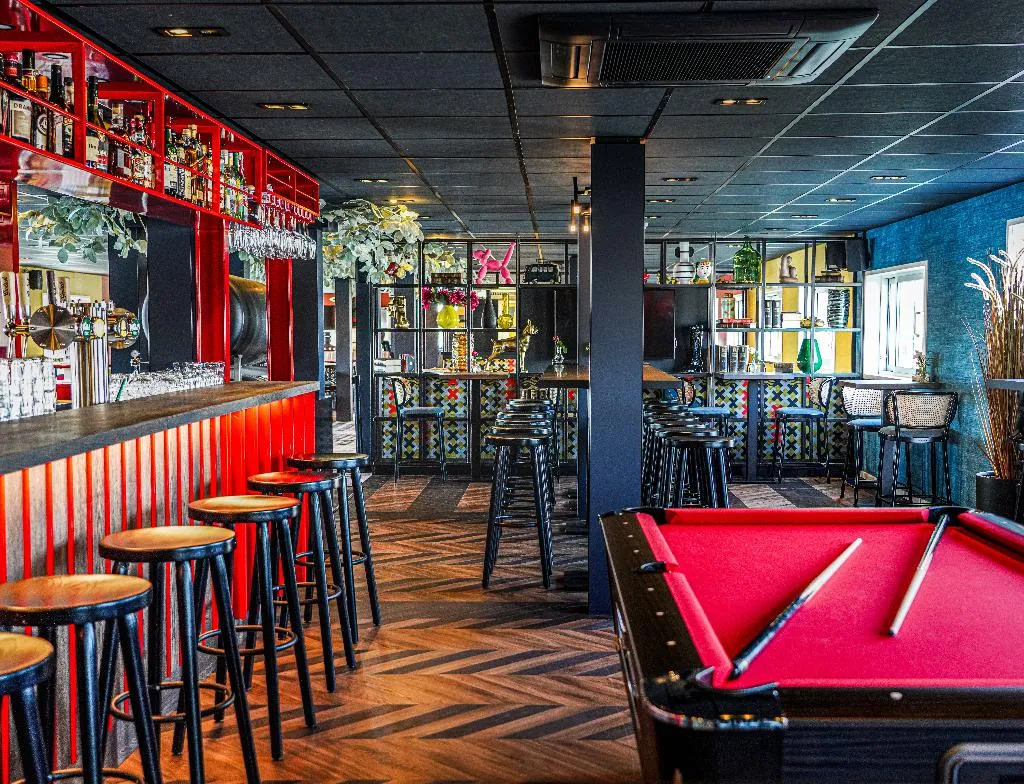 Bar, Botel, Amsterdam