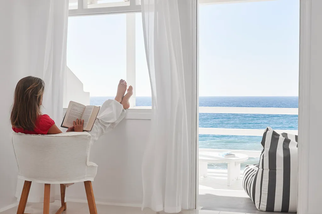 SUITE WITH PRIVATE POOL Room, Notos Therme & Spa By Mr and Mrs White, Santorini