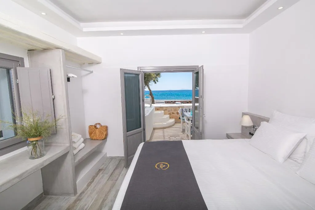 SUITE PREMIER Room, Aegean Melody Suites, Santorini