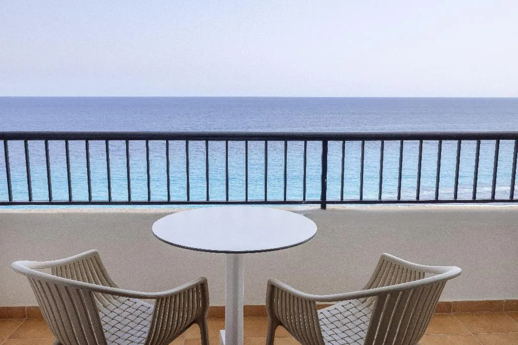 Double or Twin SUPERIOR SEA FRONT Room, Alua Calas de Mallorca Resort, Majorca