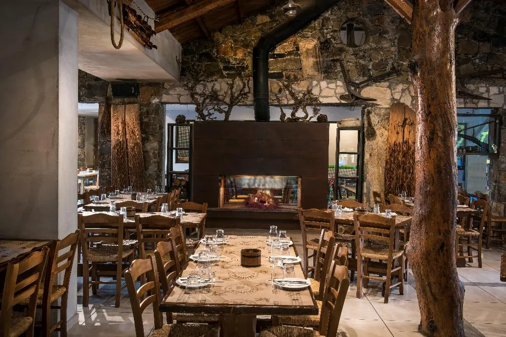 Restaurant, Petousis Hotel & Suites, Crete