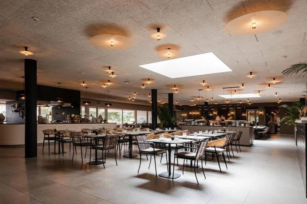 Restaurant, Mangia’s Brucoli Sicily Autograph Collection, Catania