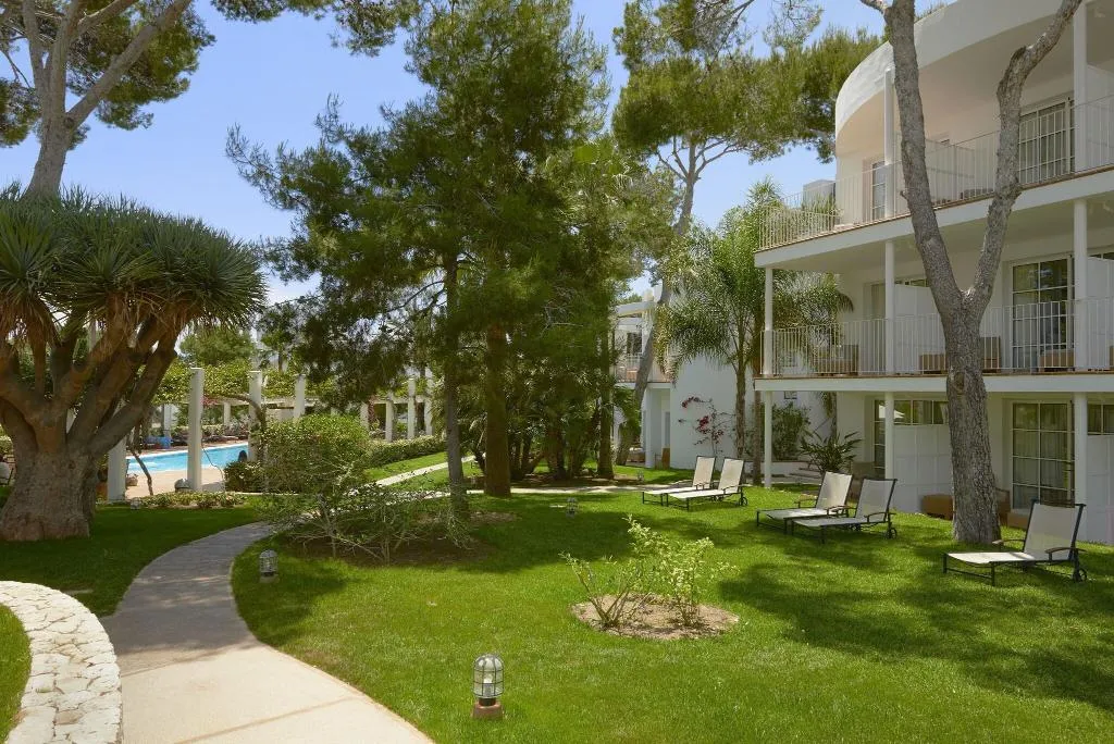 Terrace, Melia Cala d'Or Boutique Hotel, Majorca