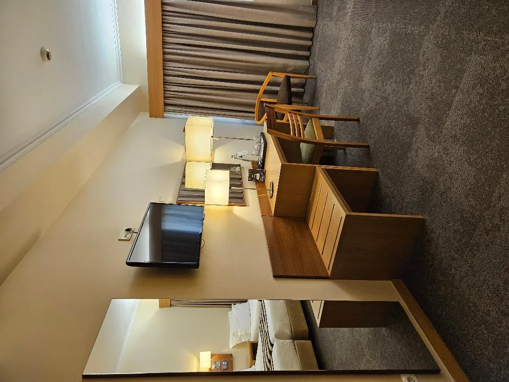 Double or Twin STANDARD Room, Hotel Principe Lisboa, Lisbon