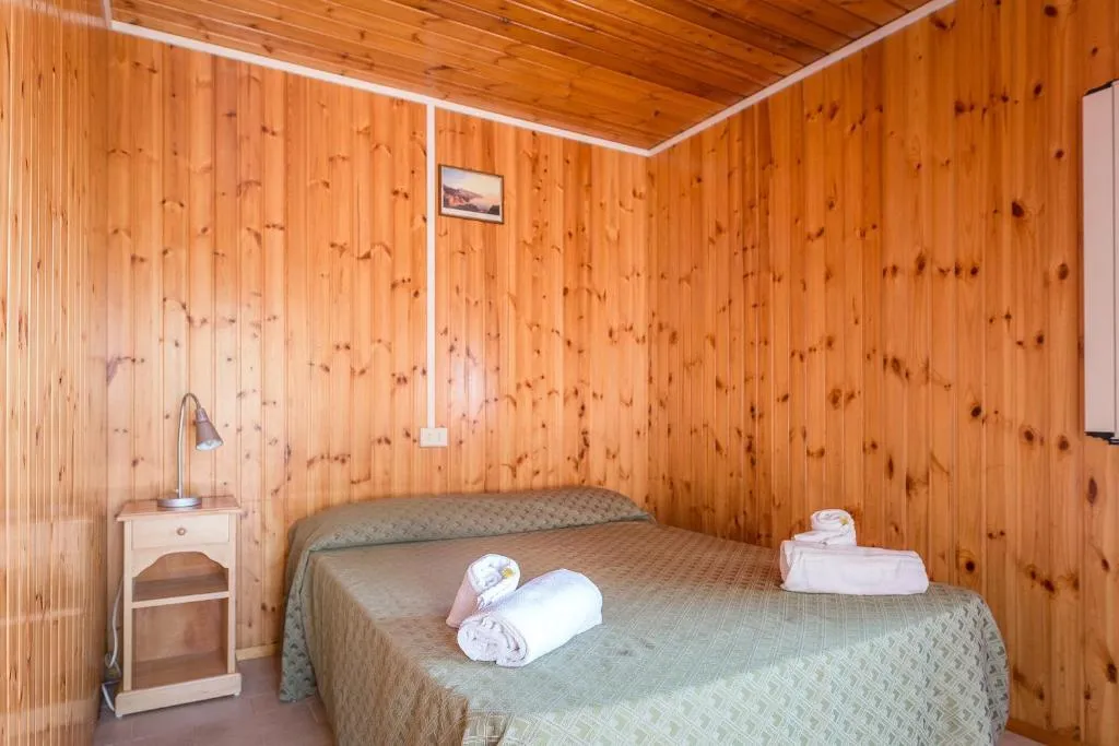 BUNGALOW WITH KITCHENETTE Room, Bleu Village   Residence, Naples