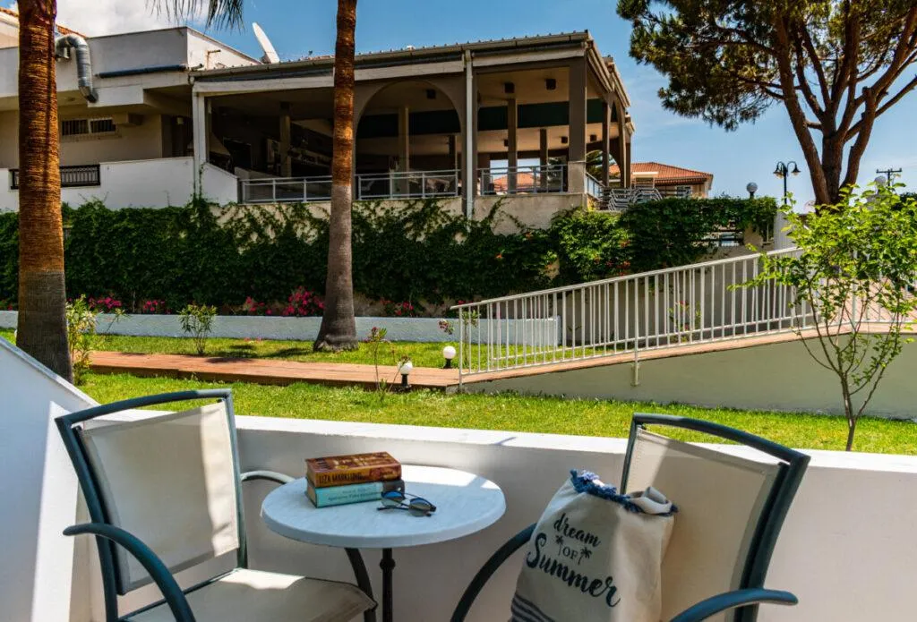 TWIN SUPERIOR WITH BALCONY Room, Dennys Inn, Zante