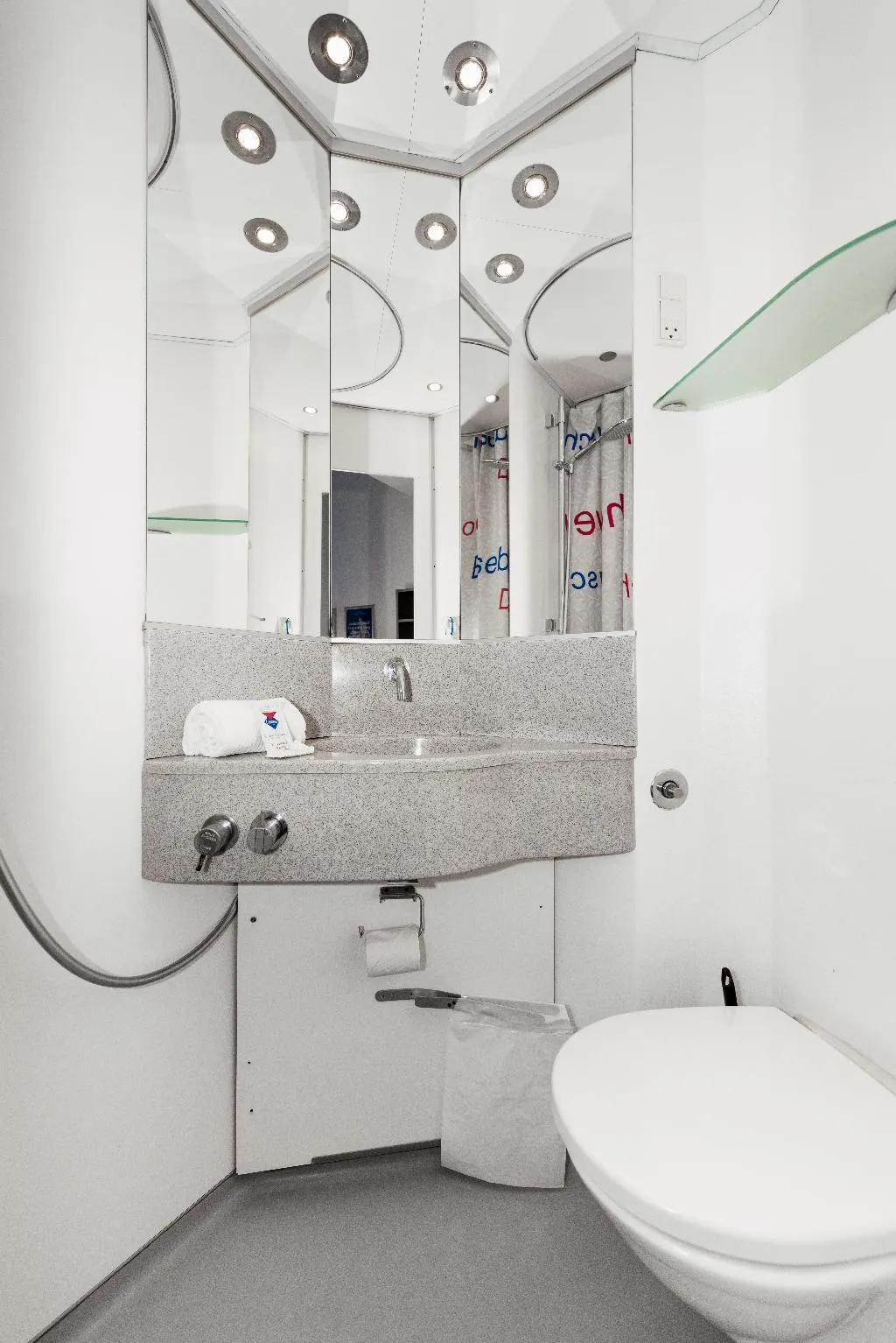 Double or Twin STANDARD Room, Cabinn Scandinavia, Copenhagen