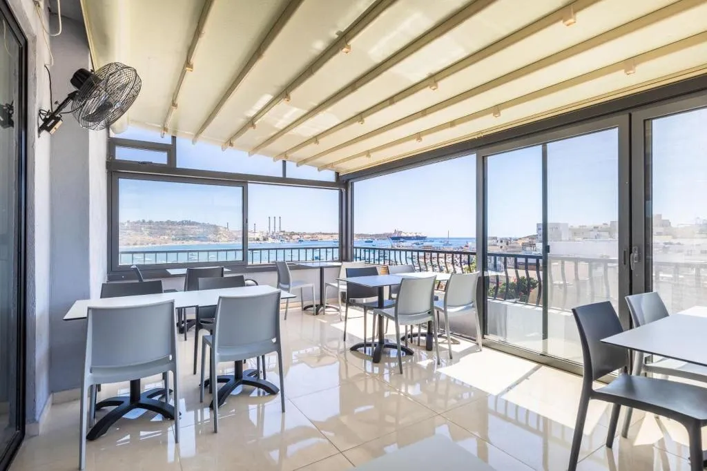 Restaurant, Port View Guest House, Malta