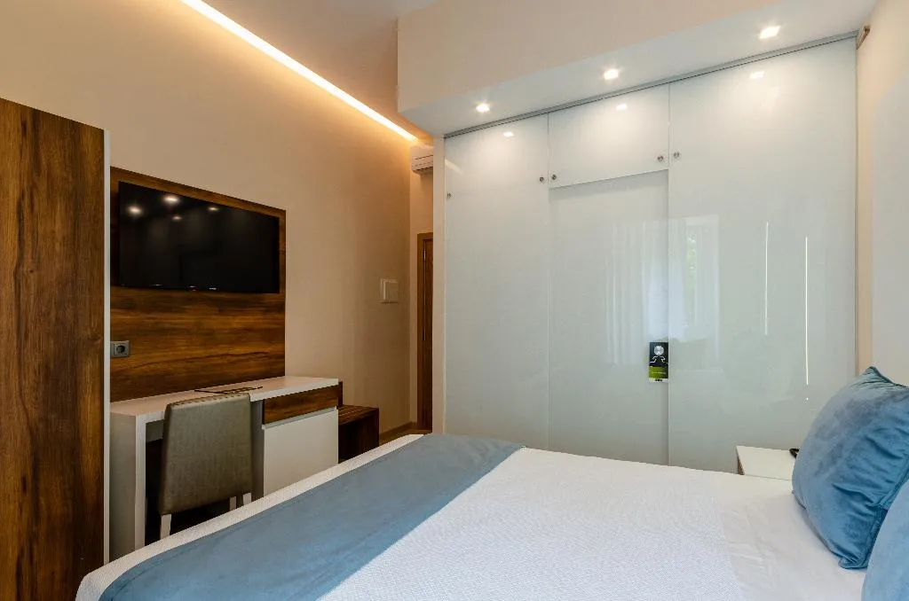 DOUBLE SUPERIOR Room, Hotel Avenida Park, Lisbon