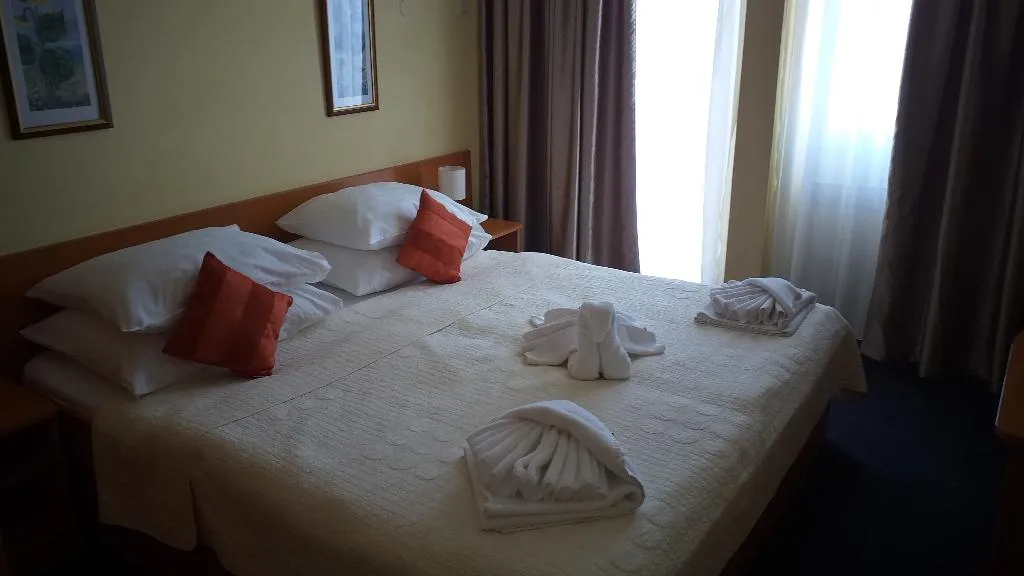 SUITE STANDARD Room, Hotel Pula, Istria