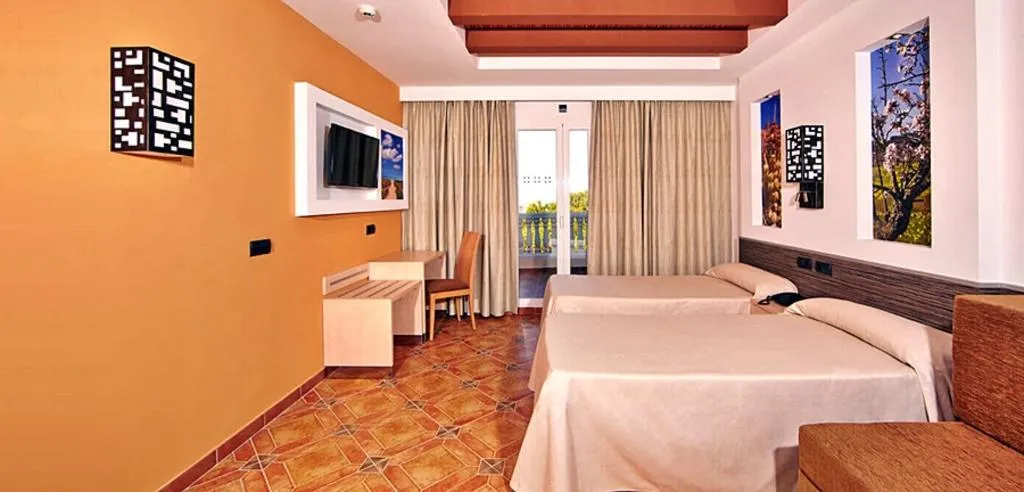 Room, MLL Palma Bay Club Resort, Majorca