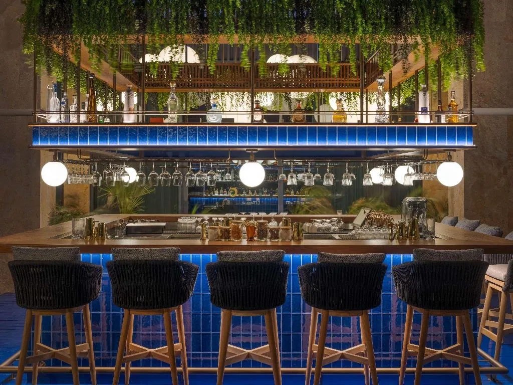 Restaurant, Banyan Tree Dubai, Dubai