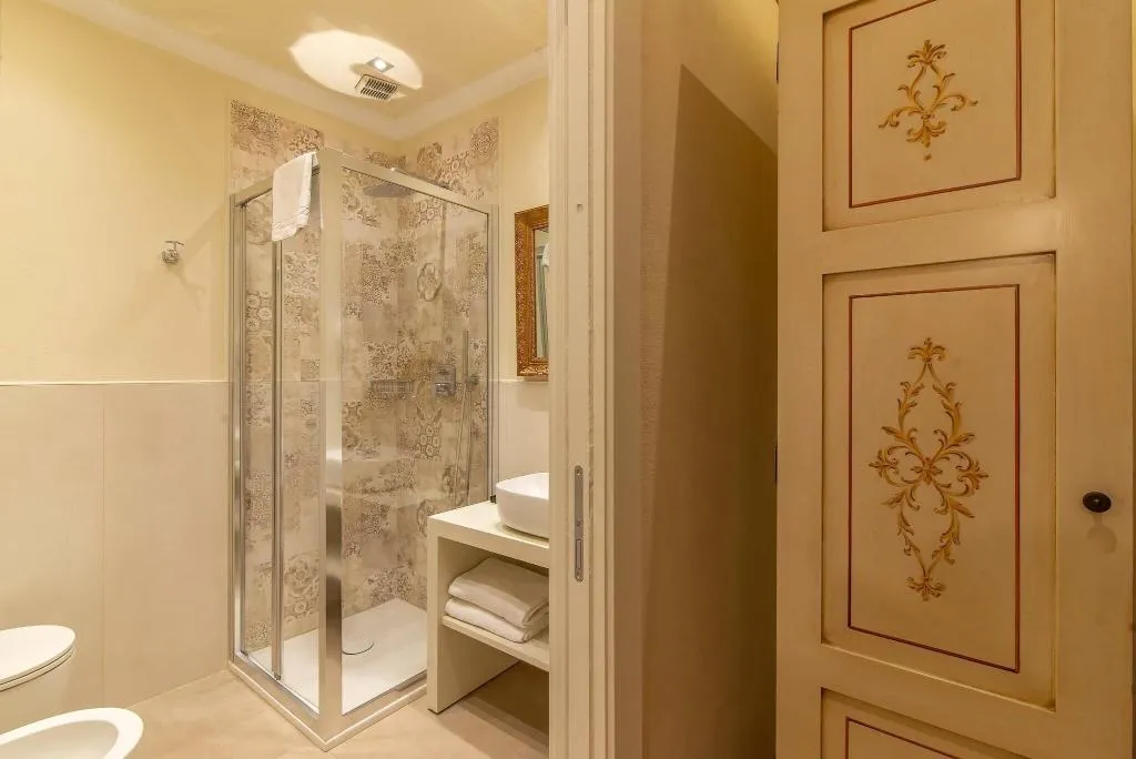 SINGLE STANDARD Room, Porta Faenza, Florence