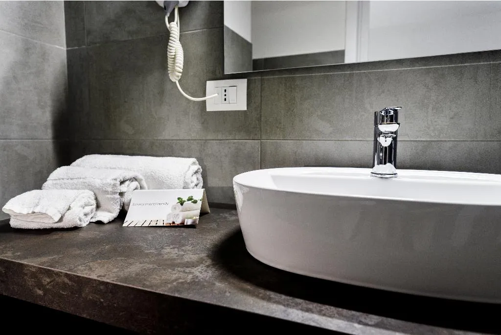 TRIPLE COMFORT Room, L'Essenza Hotel, Olbia