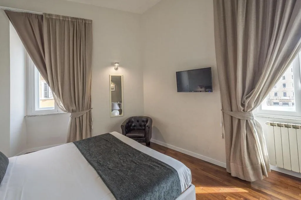 Room, Little Queen Relais, Rome