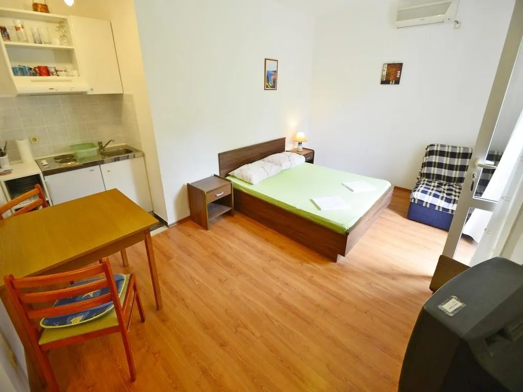 STUDIO STANDARD Room, Miljas Apartments, Dubrovnik