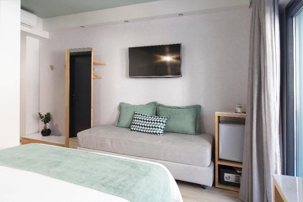 TRIPLE STANDARD Room, Be My Guest Athens, Athens